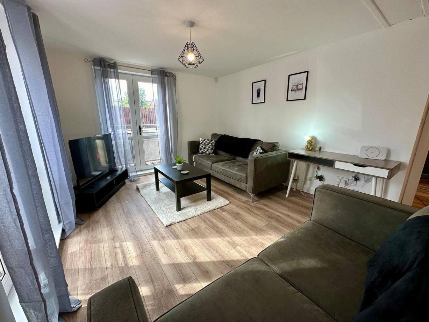 2Br City Side Apartment Belfast Dış mekan fotoğraf